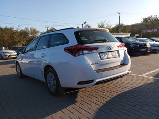 Toyota Auris foto 4