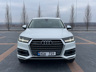 Audi Q7 foto 2