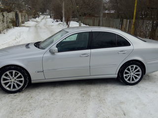 Mercedes E Class foto 1