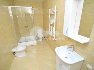 Casa cu bazin și jacuzzi, str. Grenoble, Botanica, 380000 € ! foto 7