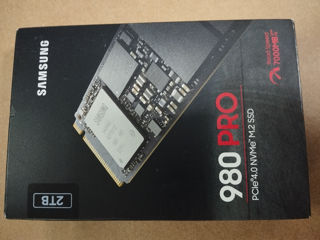 Samsung 980 Pro PCIe 4.0 NVMe M.2 SSD