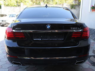 BMW 7 Series foto 4