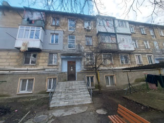 Ap. 2 cam., 40 м², 3/3 et.