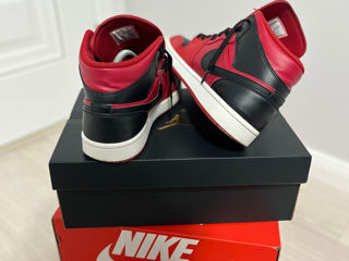 Air Jordan 1 mid (red) foto 4