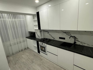 Apartament cu 2 camere, 65 m², Durlești, Chișinău foto 6