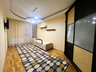 Apartament cu 4 camere, 140 m², Botanica, Chișinău foto 5