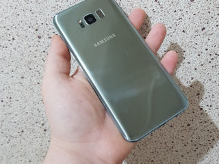 Samsung Galaxy S8 Plus foto 2