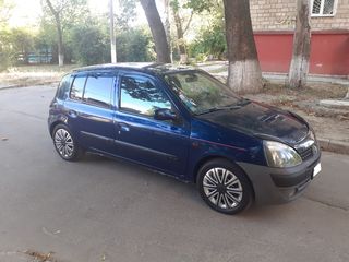 Renault Clio foto 4