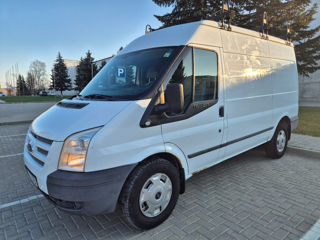 Ford Transit foto 2