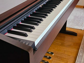 Vând pian digital Casio foto 1