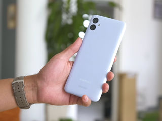 Samsung Galaxy A04e - de la 72 lei lunar! În credit 0%! Garanție 24 luni!