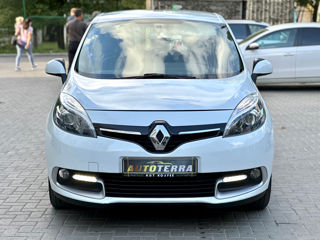 Renault Grand Scenic foto 2