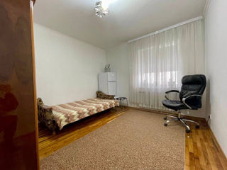 Apartament cu 3 camere, 77 m², Telecentru, Chișinău foto 6