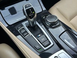 BMW 5 Series foto 15