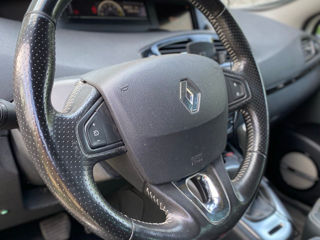 Renault Grand Scenic foto 6