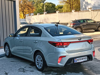 KIA Rio foto 6