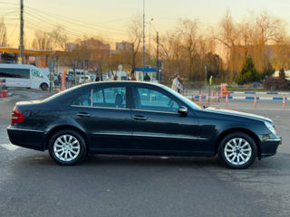 Mercedes E-Class foto 5