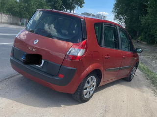 Renault Scenic foto 7