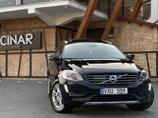 Volvo XC60 foto 4