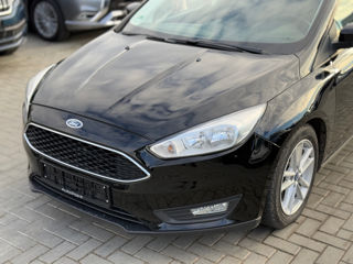 Ford Focus foto 15