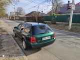 Audi A4 foto 2