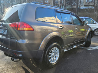 Mitsubishi Pajero Sport foto 6