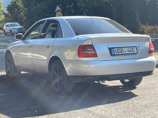 Audi A4 foto 5