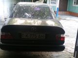 Mercedes Series (W124) foto 5