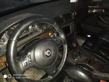 BMW 5 Series foto 3