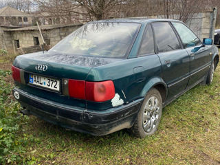 Audi 80