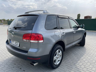 Volkswagen Touareg foto 5