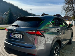 Lexus NX Series foto 3