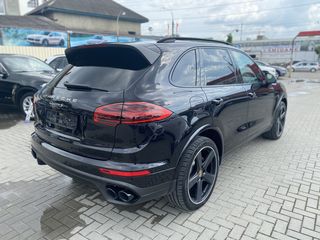 Porsche Cayenne foto 4