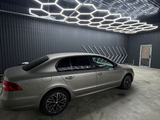 Skoda Superb foto 8