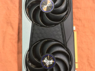 AMD RX 6600 XT foto 3