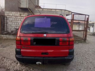 Volkswagen Sharan foto 1