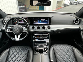 Mercedes E-Class foto 8