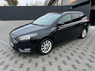 Ford Focus foto 2