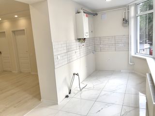 Euroreparație 2 dormitoare + salon + garderobă 86 m2 ( 650 euro/m2 ) foto 5