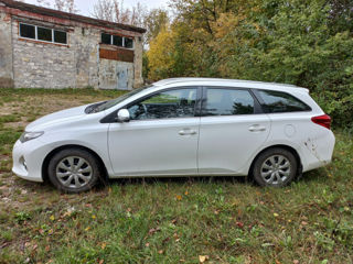 Toyota Auris foto 9