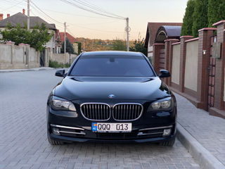 BMW 7 Series foto 5