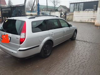 Ford Mondeo foto 3