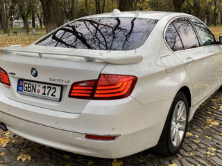 BMW 5 Series foto 9