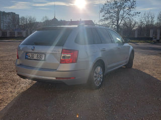 Skoda Octavia foto 4