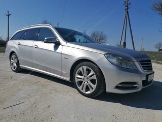 Mercedes E Class foto 6