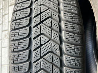 Pirelli 215/65/16 iarna foto 2