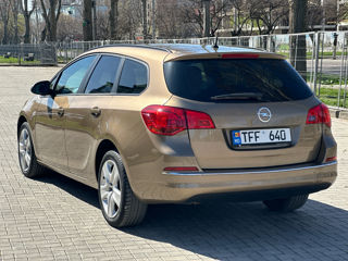 Opel Astra foto 3