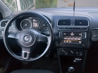 Volkswagen Polo foto 8