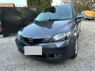 Mazda 2 foto 3