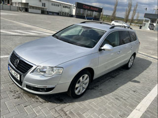 Volkswagen Passat foto 3